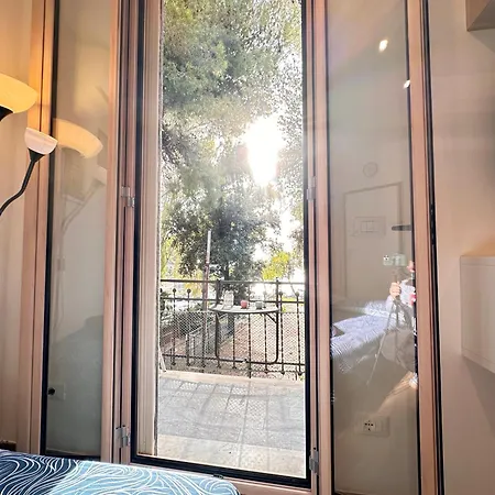L&r - Casa Ditto - Finemente Ristrutturato Con Aria Condizionata, Balcone E Parcheggio A Poca Distanza Appartement *
