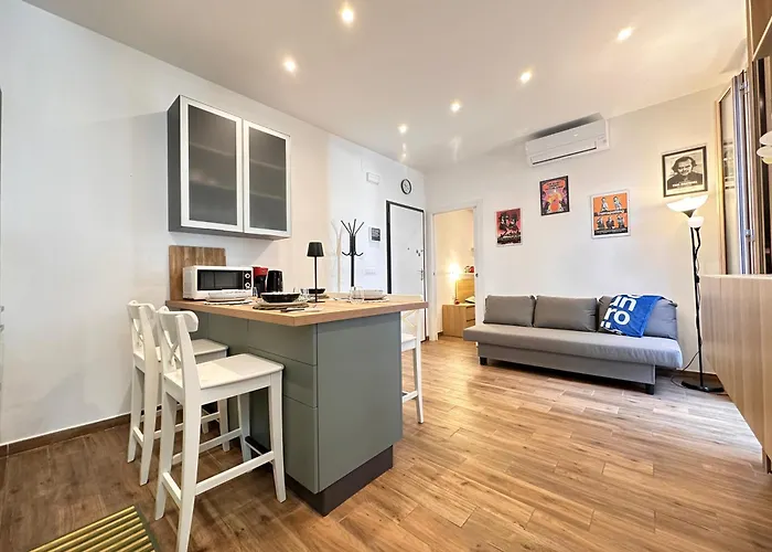 L&r - Casa Ditto - Finemente Ristrutturato Con Aria Condizionata, Balcone E Parcheggio A Poca Distanza Lejlighed Sanremo