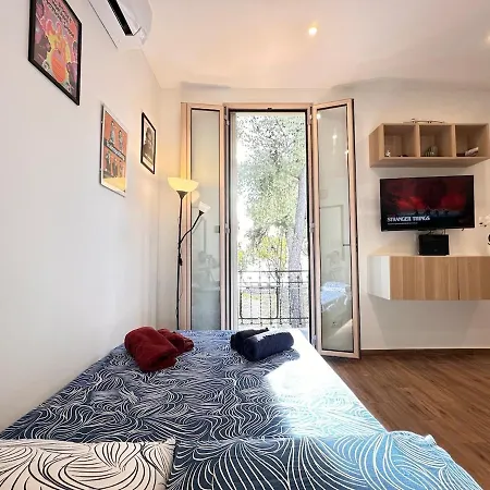 L&r - Casa Ditto - Finemente Ristrutturato Con Aria Condizionata, Balcone E Parcheggio A Poca Distanza Апартаменты