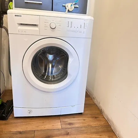 Апартаменты L&r - Casa Ditto - Finemente Ristrutturato Con Aria Condizionata, Balcone E Parcheggio A Poca Distanza