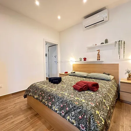 Apartamento L&r - Casa Ditto - Finemente Ristrutturato Con Aria Condizionata, Balcone E Parcheggio A Poca Distanza San Remo